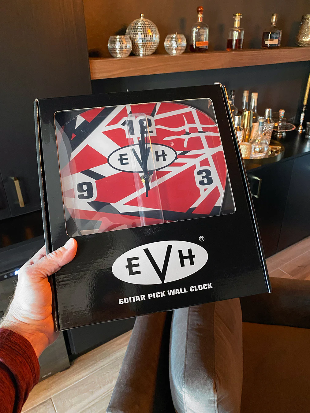 EVH Striped Guitar Pick Wall Clock - Image 6