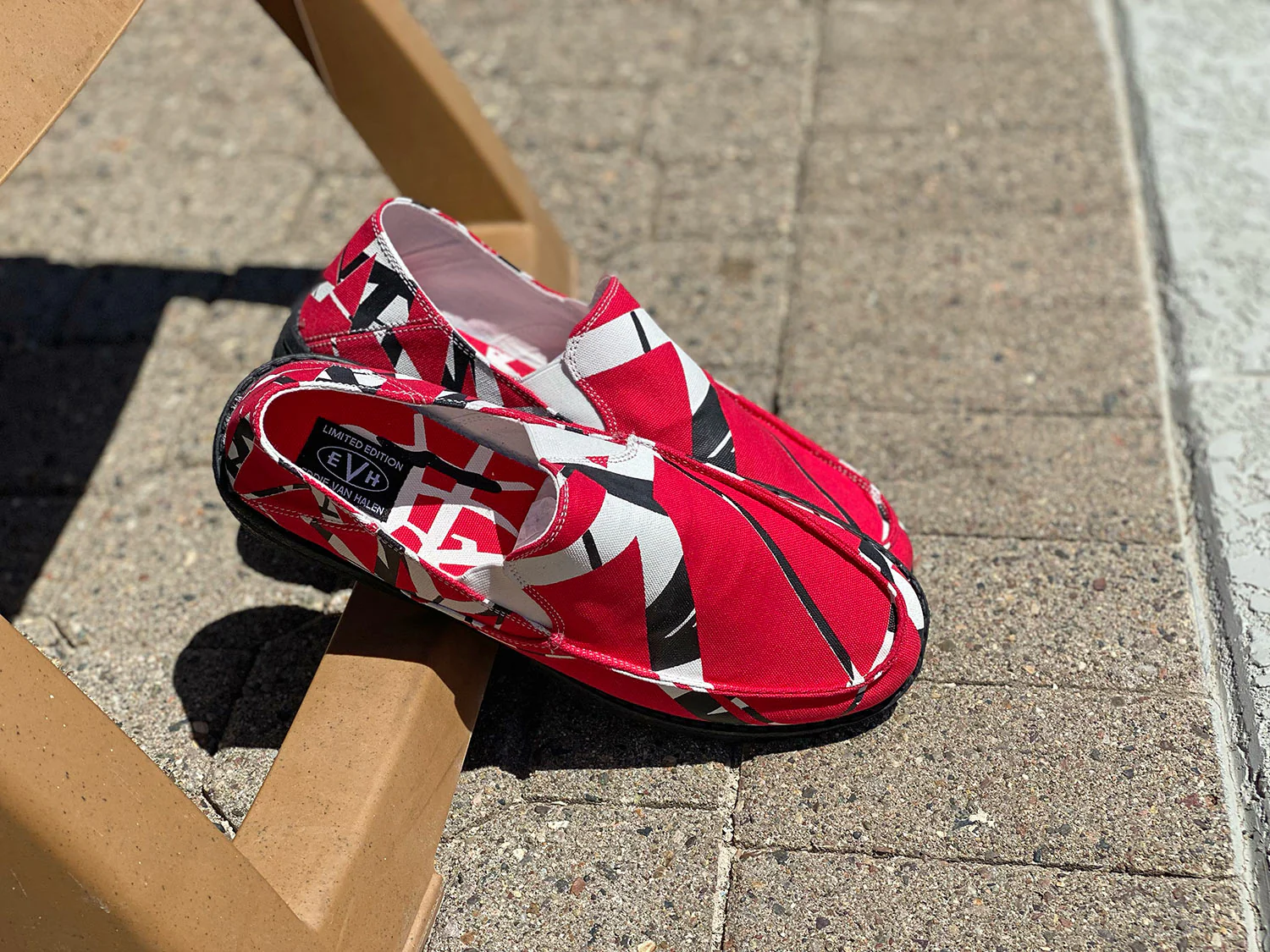 EVH Surf - Image 10