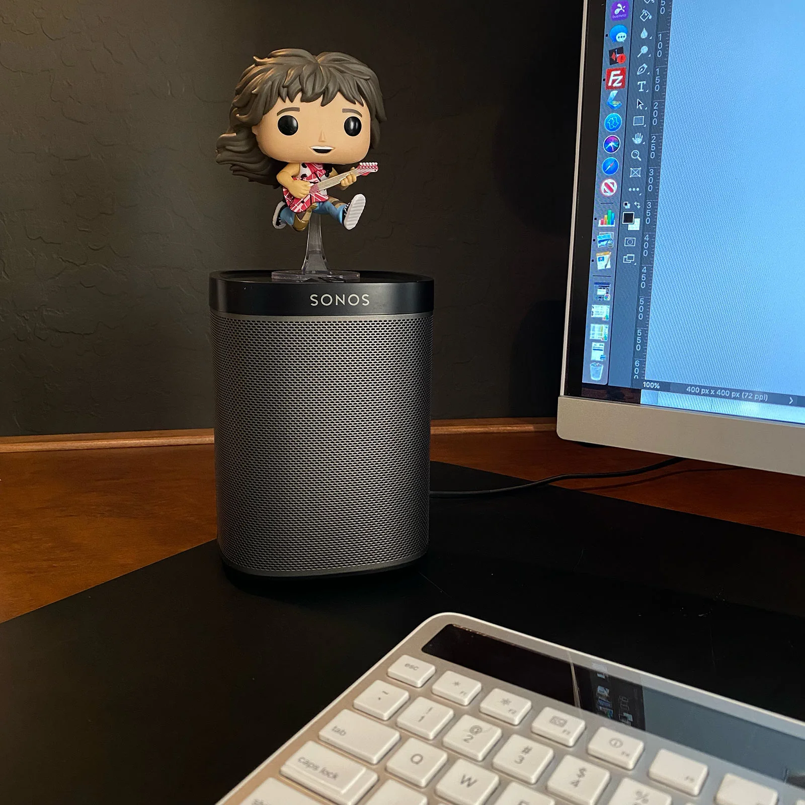 Eddie Van Halen 1984 Funko POP! - Image 4