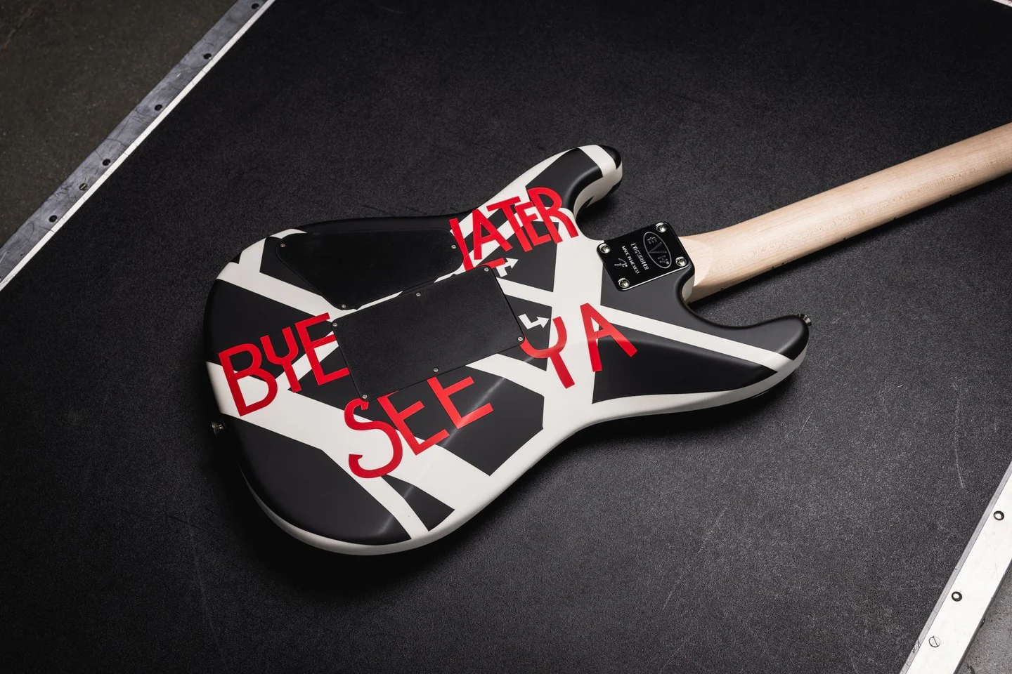 Eddie Van Halen Striped Series 'Circles' Electric Guitar - Image 12