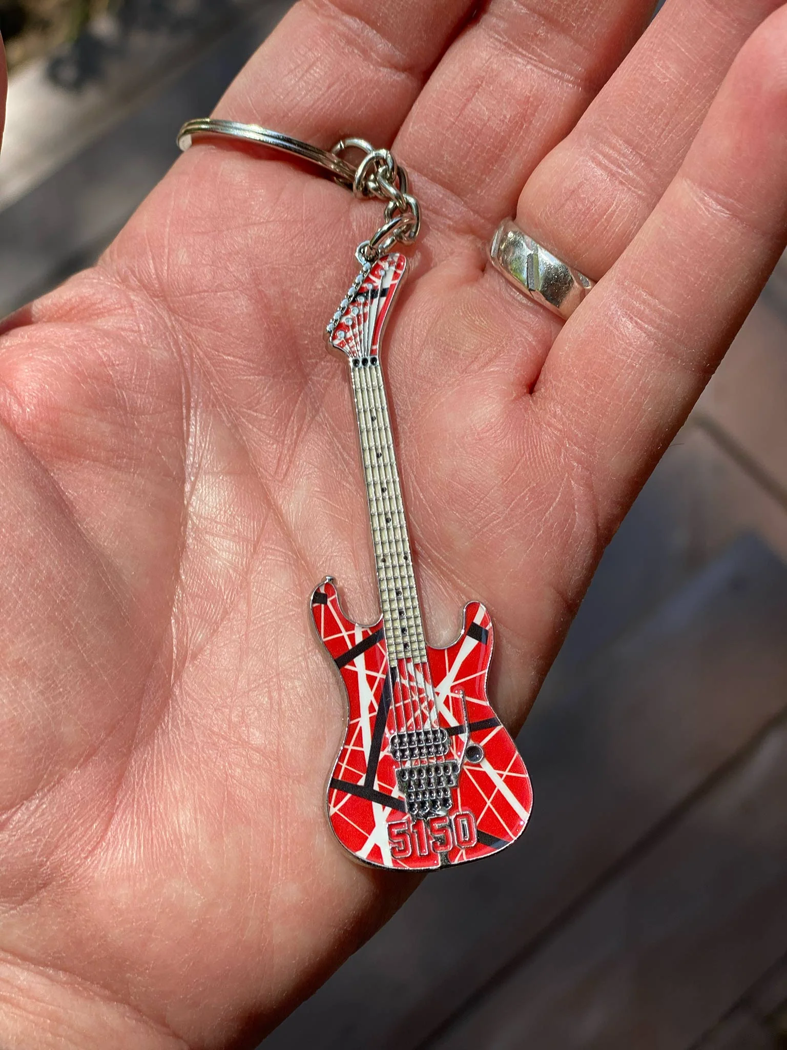 5150 Guitar Keychain - Image 7