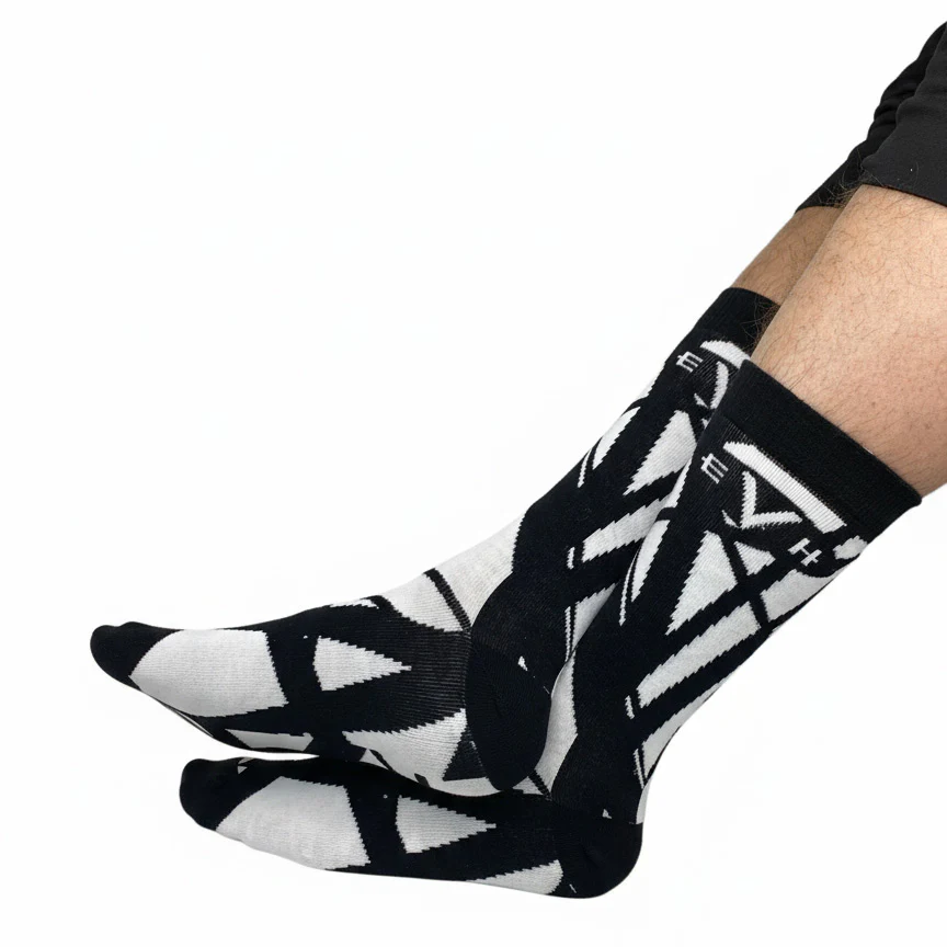 EVH Striped White & Black Socks - Image 8